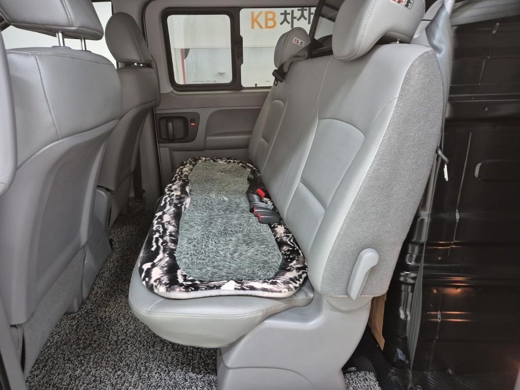 HYUNDAI Starex 2018 Plateado - Importación desde Corea - HF Imports Iquique - Foto 17