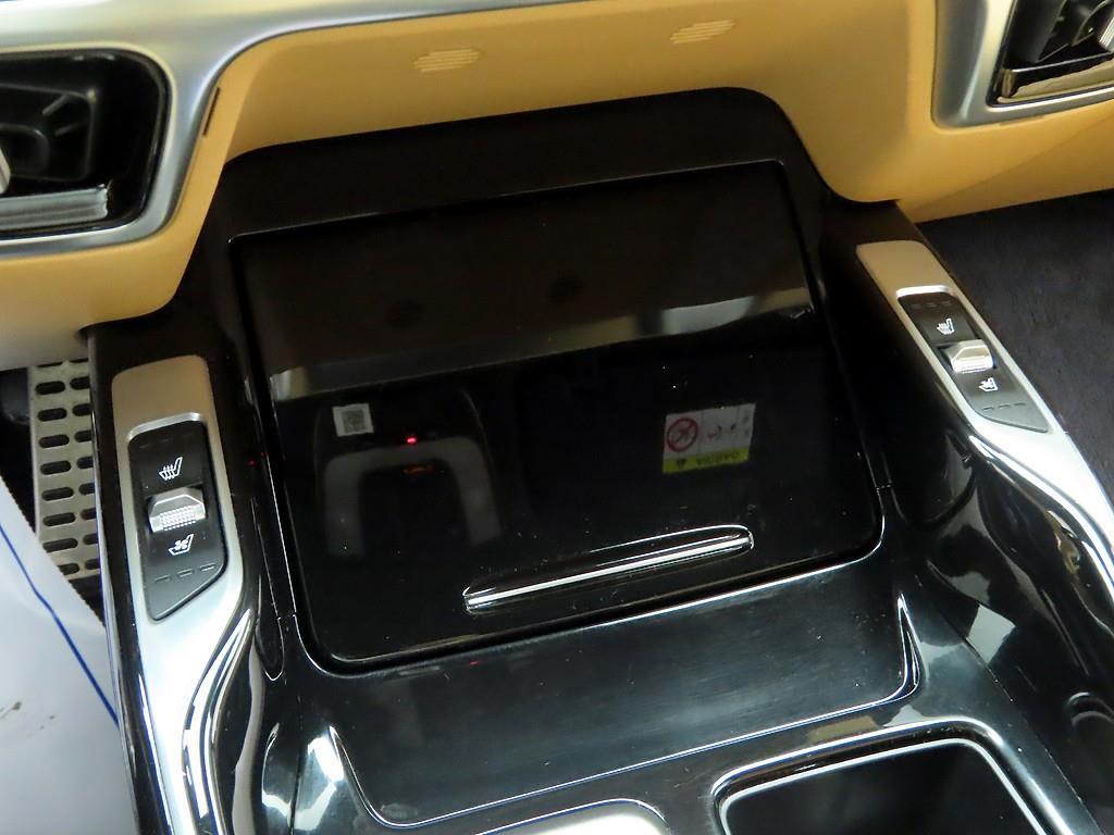 KIA Sorento - Vista 11