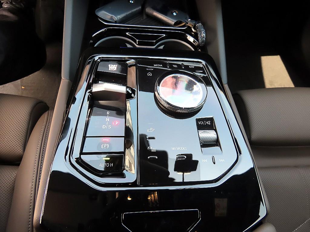BMW 5 Series - Vista 11