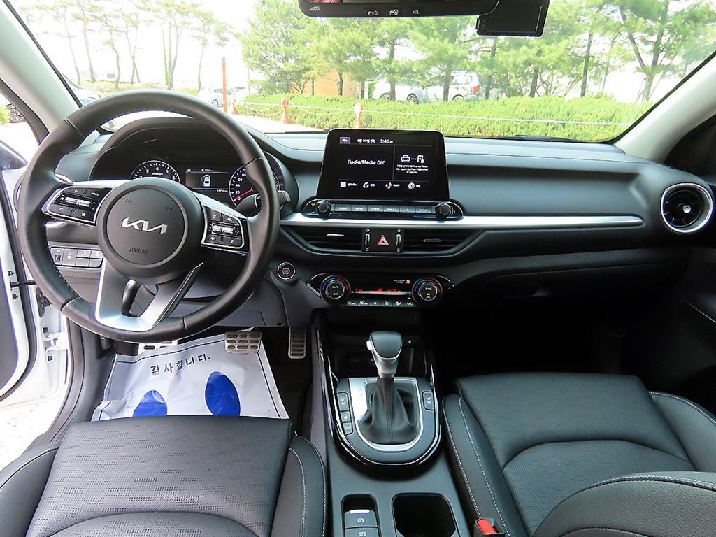 KIA K3 - Vista 7