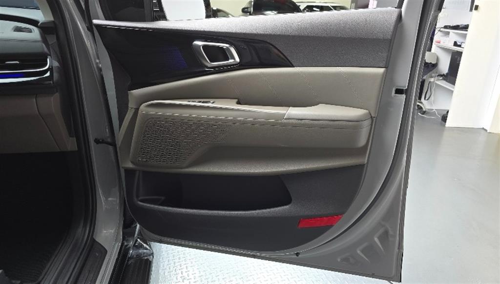 KIA Carnival 2025 Gris - Importación desde Corea - HF Imports Iquique - Foto 14
