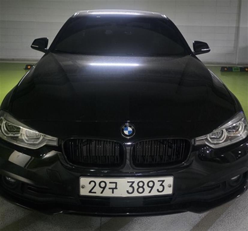 BMW 3 series 2018 Negro - Importación desde Corea - HF Imports Iquique - Foto 1