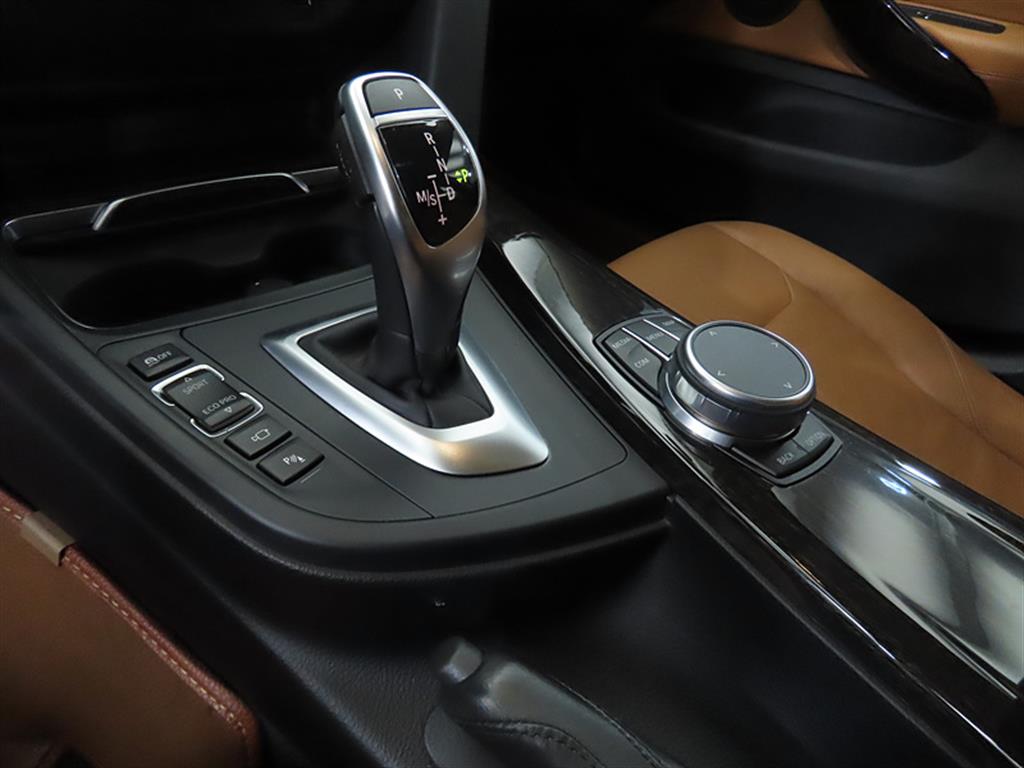 BMW 4 Series - Vista 9