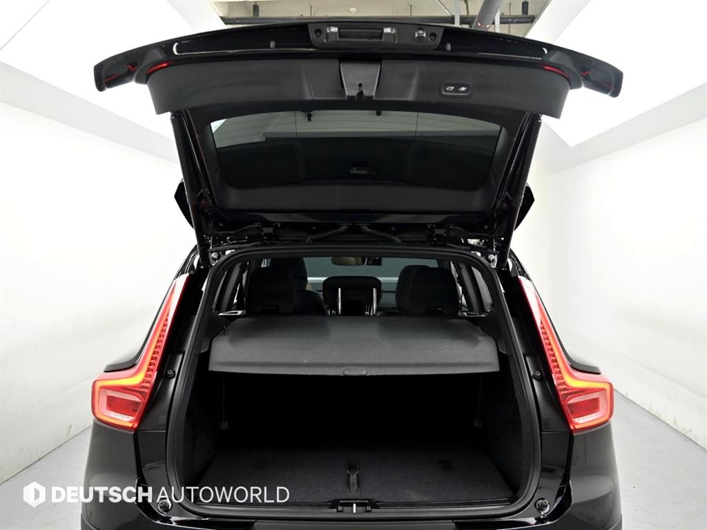 Volvo XC40 - Vista 5