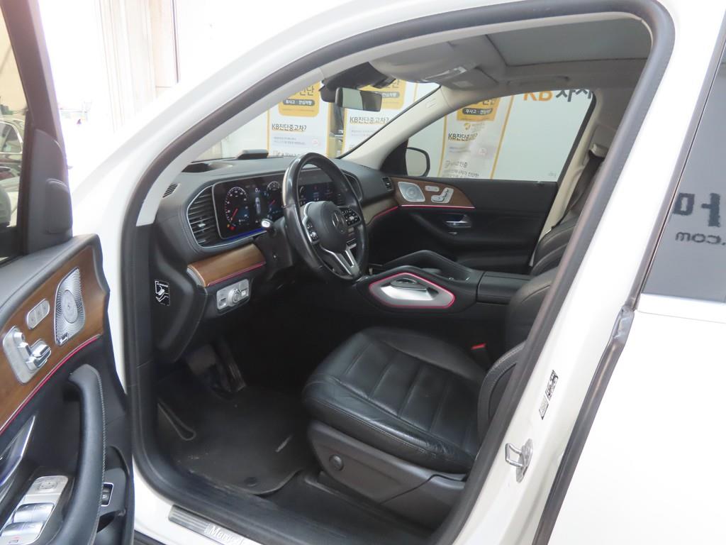 Mercedes Benz GLE Class - Vista 5