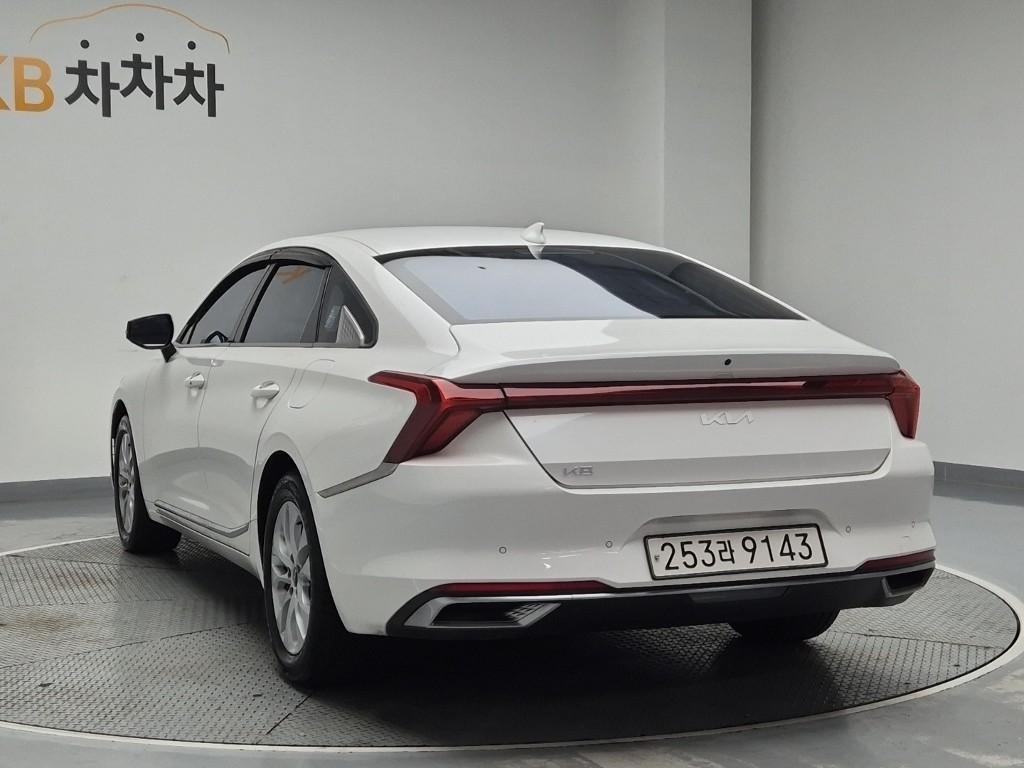 KIA K8 - Vista 2