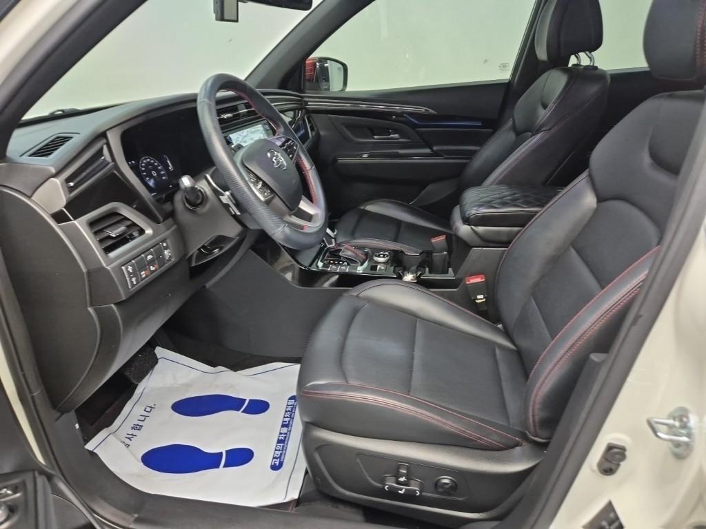 Ssangyong Korando - Vista 11