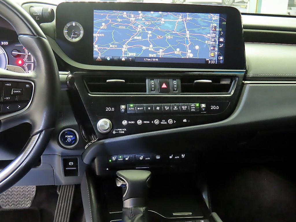 Lexus ES - Vista 11