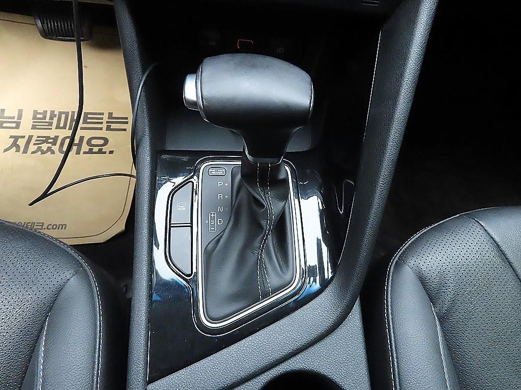 KIA Niro - Vista 10