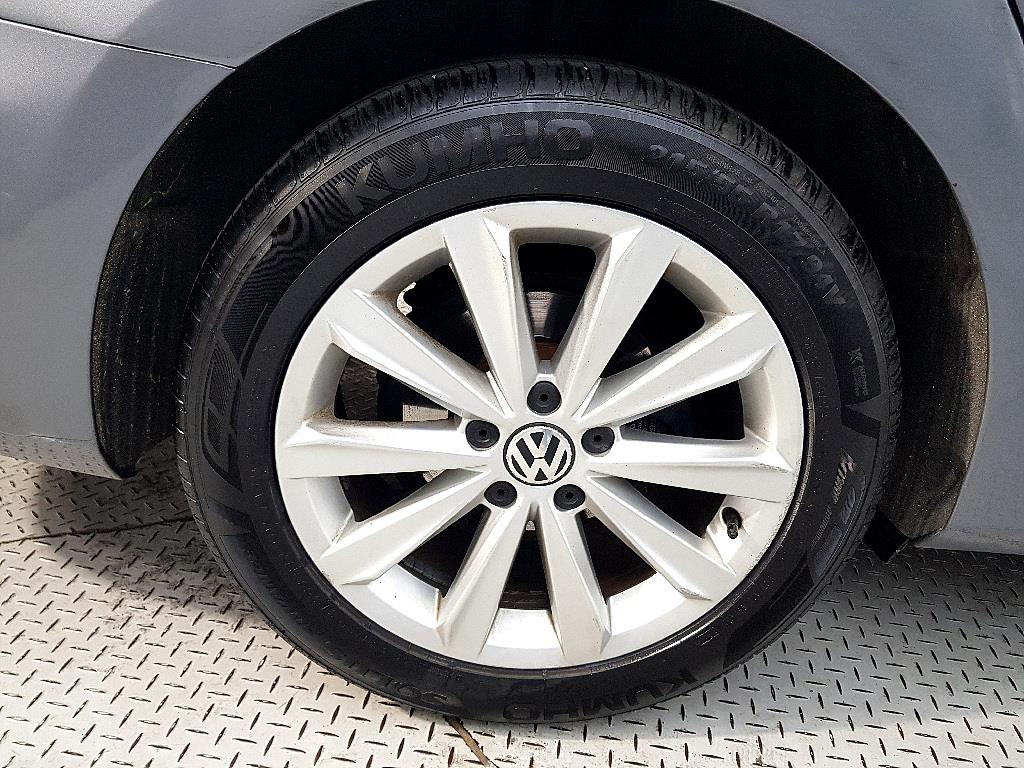 Volkswagen Passat 2015 Gris - Importación desde Corea - HF Imports Iquique - Foto 20