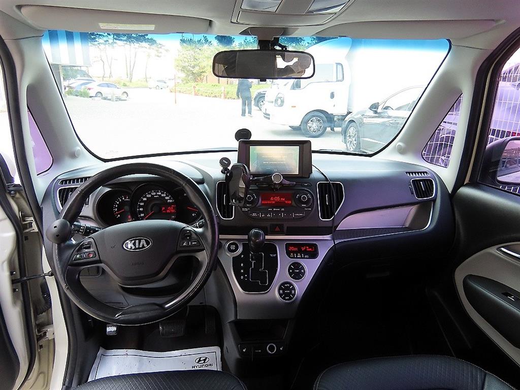 KIA Ray - Vista 7
