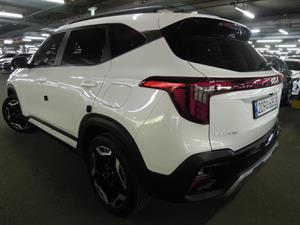 KIA Seltos - Vista 6