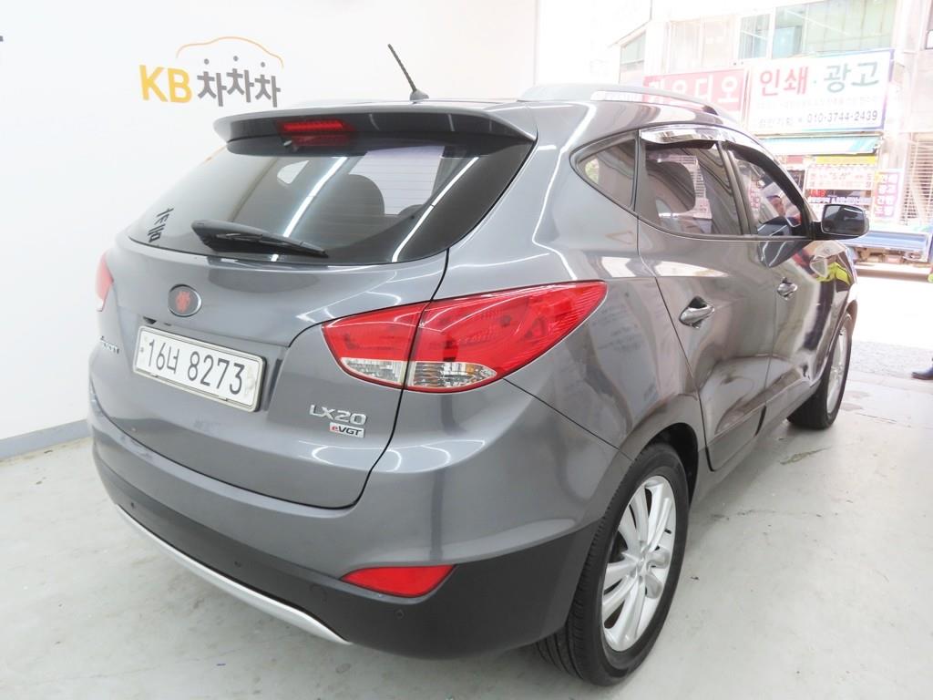 HYUNDAI Tucson - Vista 3