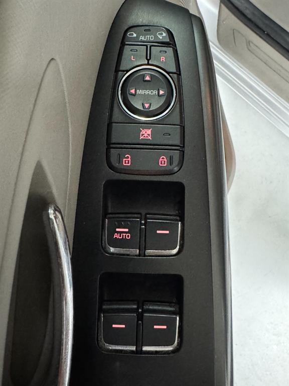 KIA Carnival 2019 Plateado - Importación desde Corea - HF Imports Iquique - Foto 14