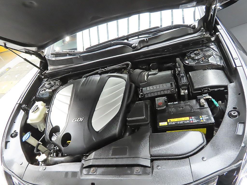 HYUNDAI Grandeur 2015 Negro - Importación desde Corea - HF Imports Iquique - Foto 7
