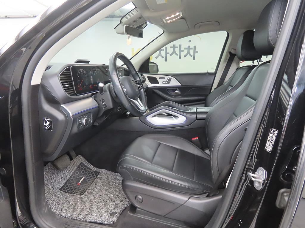 Mercedes Benz GLE Class - Vista 5