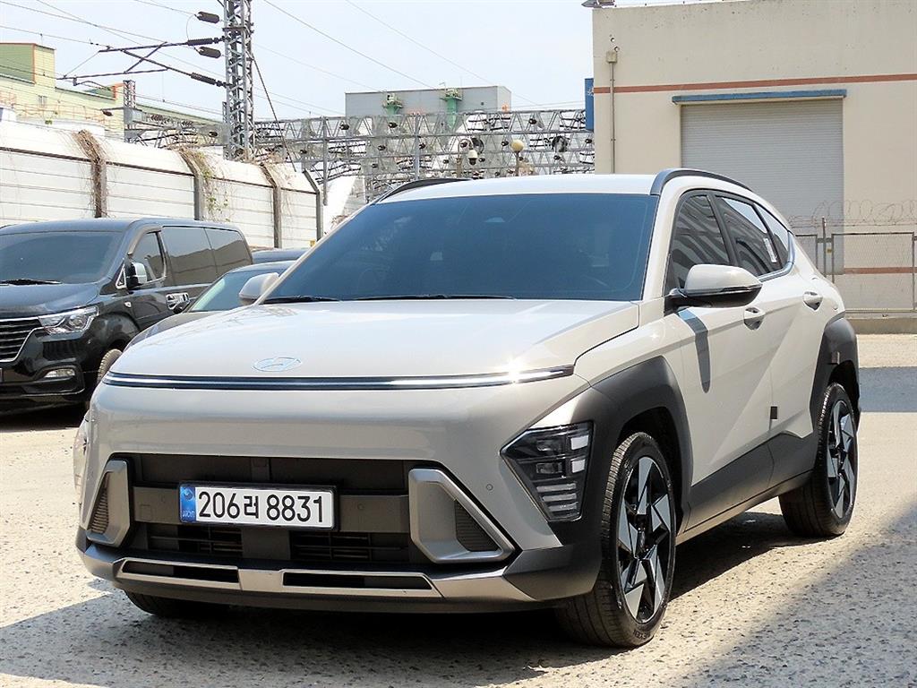 HYUNDAI Kona - Vista 2