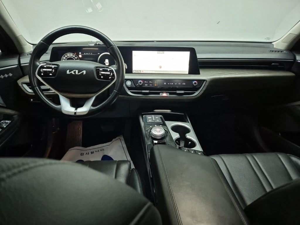 KIA K8 - Vista 7