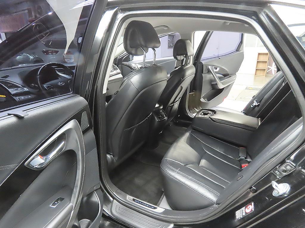 HYUNDAI Grandeur 2015 Negro - Importación desde Corea - HF Imports Iquique - Foto 10