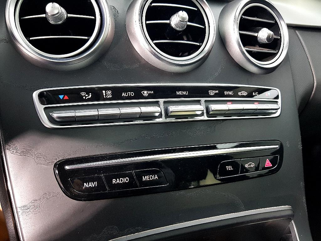 Mercedes Benz C Class - Vista 12