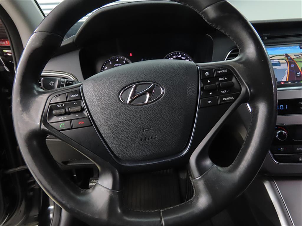 HYUNDAI Sonata - Vista 8