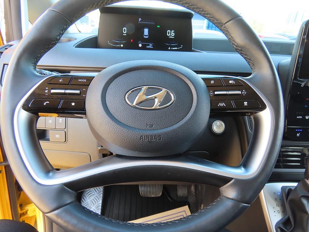 HYUNDAI Staria - Vista 9
