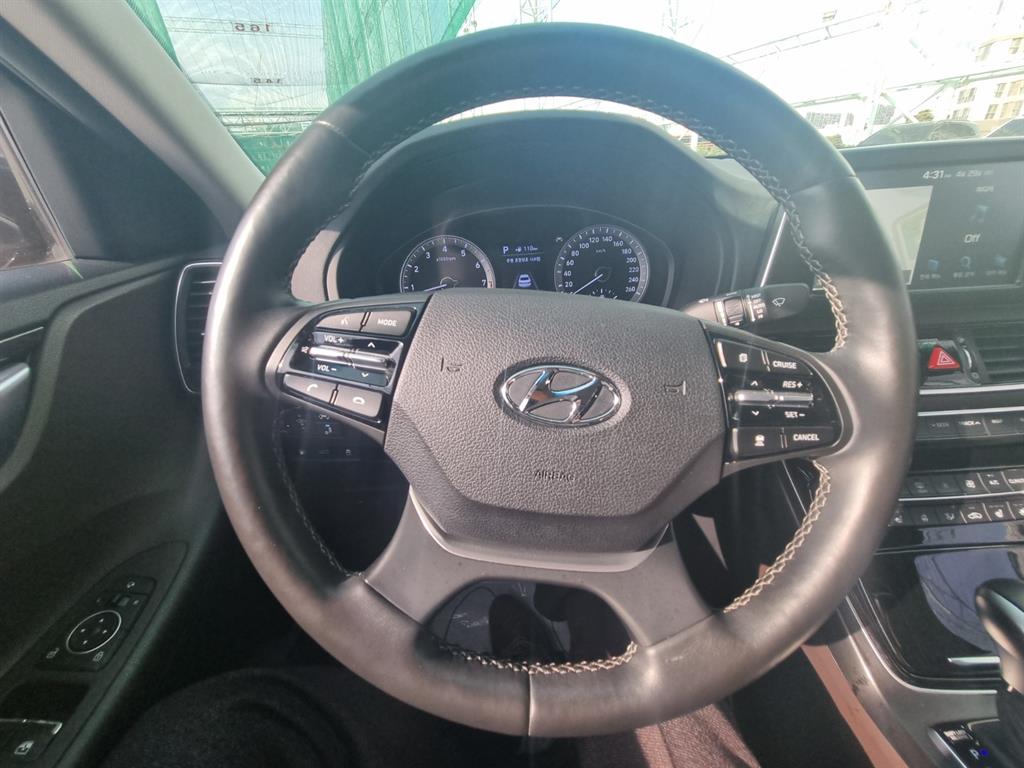HYUNDAI Grandeur 2018 Gris - Importación desde Corea - HF Imports Iquique - Foto 16