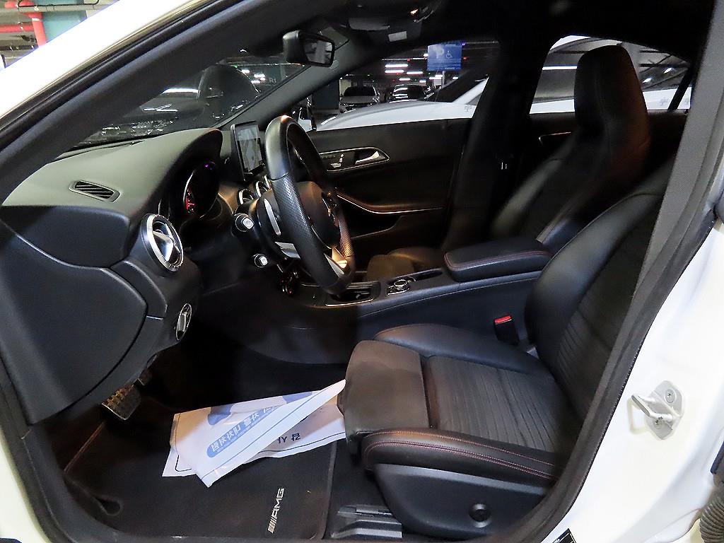 Mercedes Benz CLA Class - Vista 6
