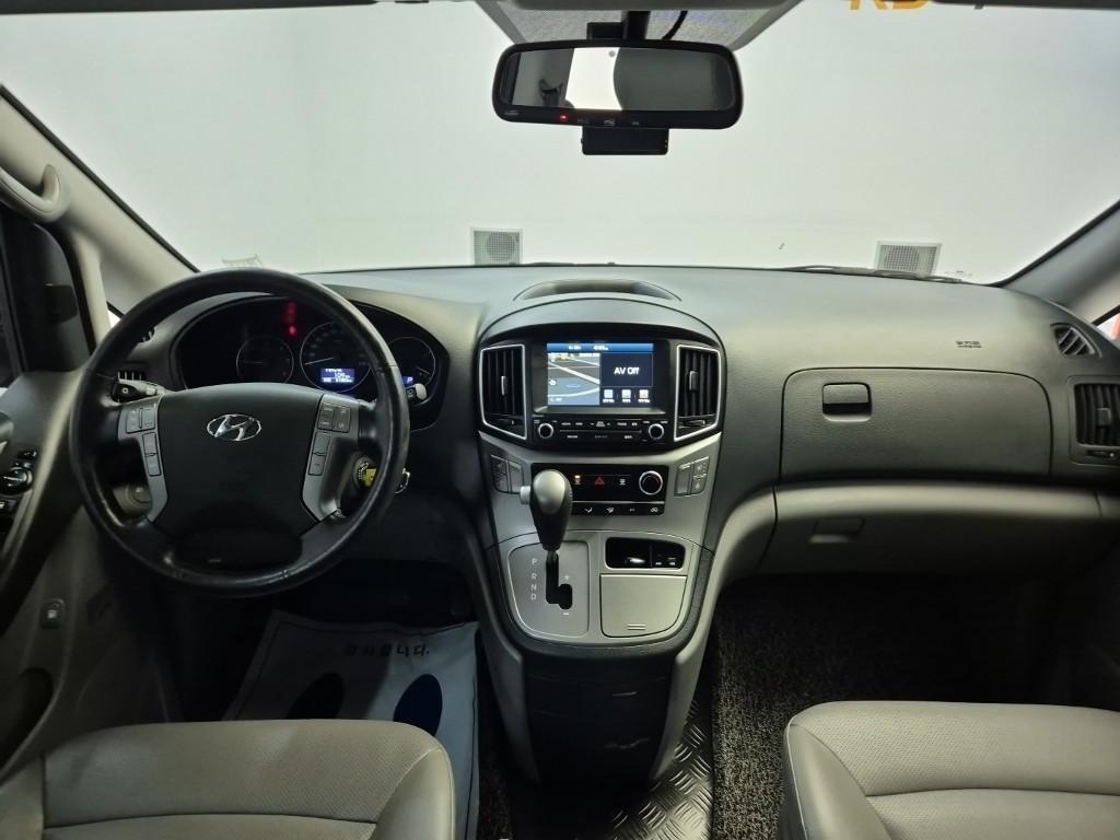 HYUNDAI Starex 2018 Plateado - Importación desde Corea - HF Imports Iquique - Foto 14