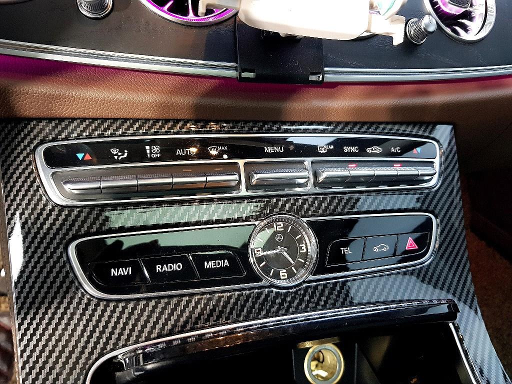 Mercedes Benz E class - Vista 11