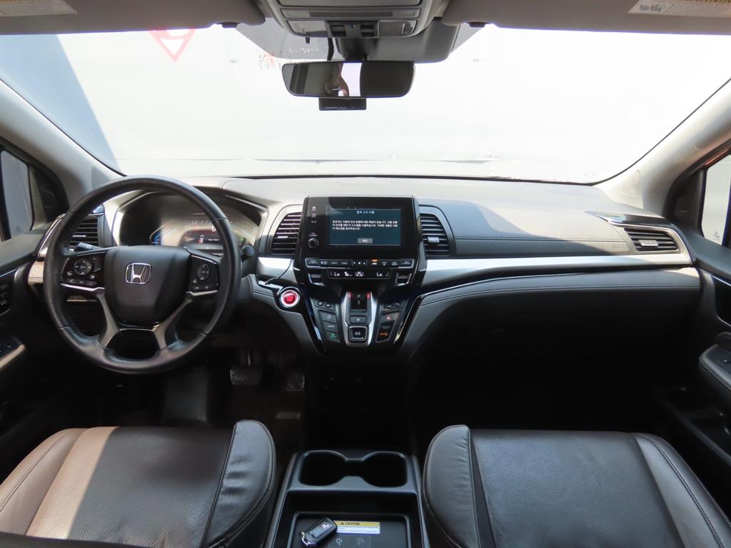 Honda Odyssey 2019 Gris - Importación desde Corea - HF Imports Iquique - Foto 8