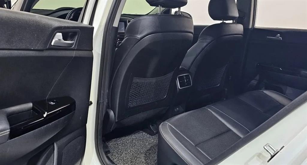 KIA Sportage - Vista 12