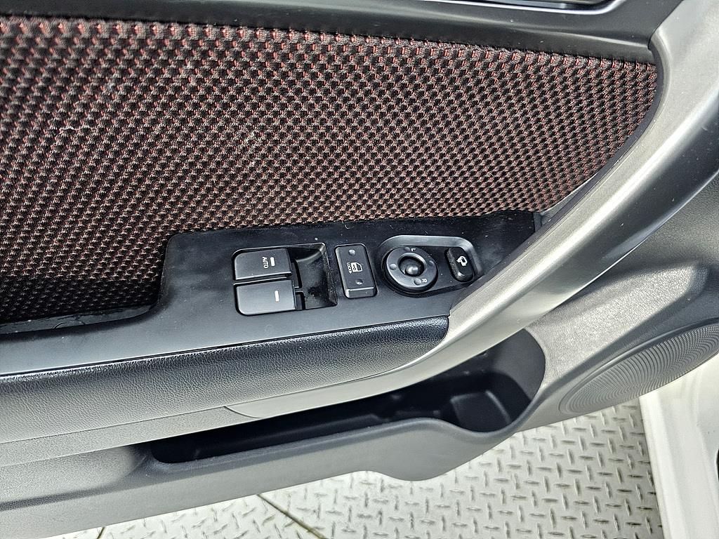 KIA Forte - Vista 11