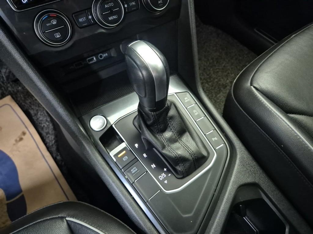 Volkswagen Tiguan - Vista 8