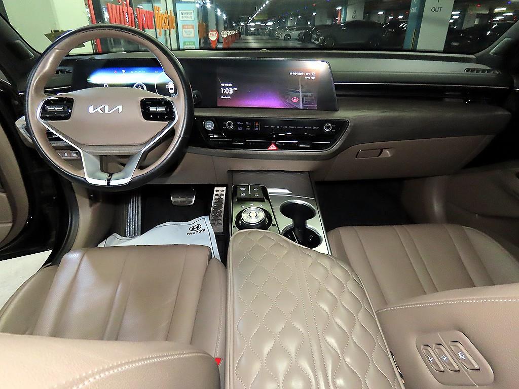KIA K8 - Vista 10