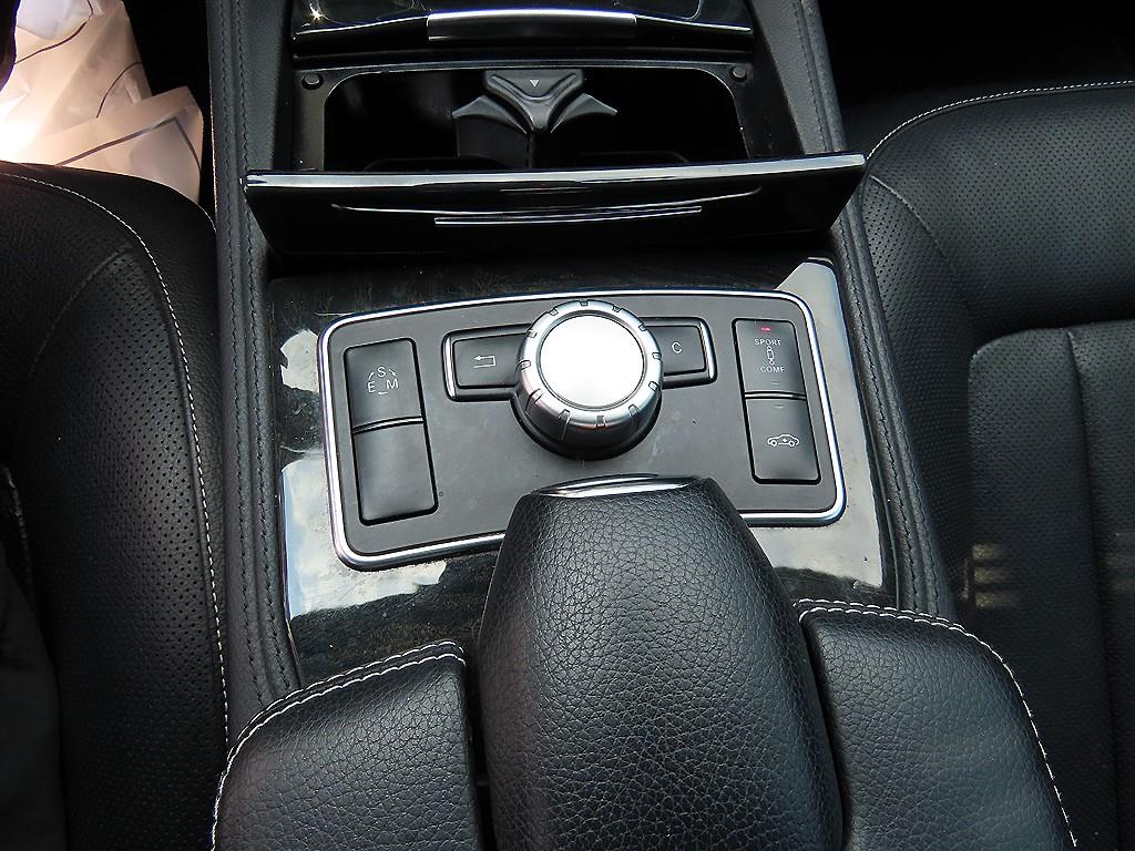 Mercedes Benz CLS Class - Vista 12