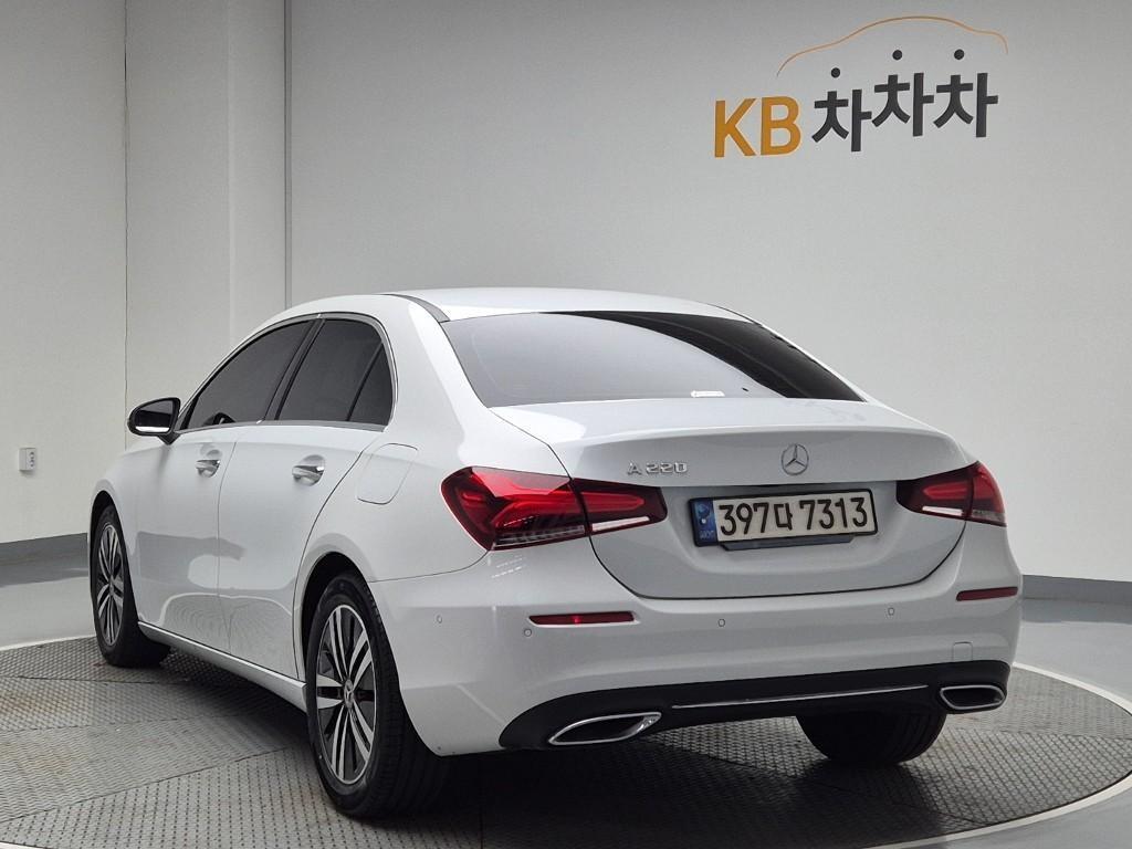 Mercedes Benz A Class - Vista 2