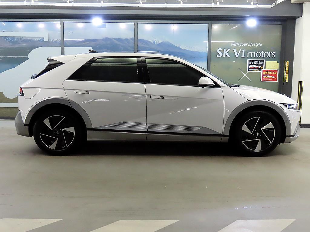 HYUNDAI Ioniq 5 - Vista 3