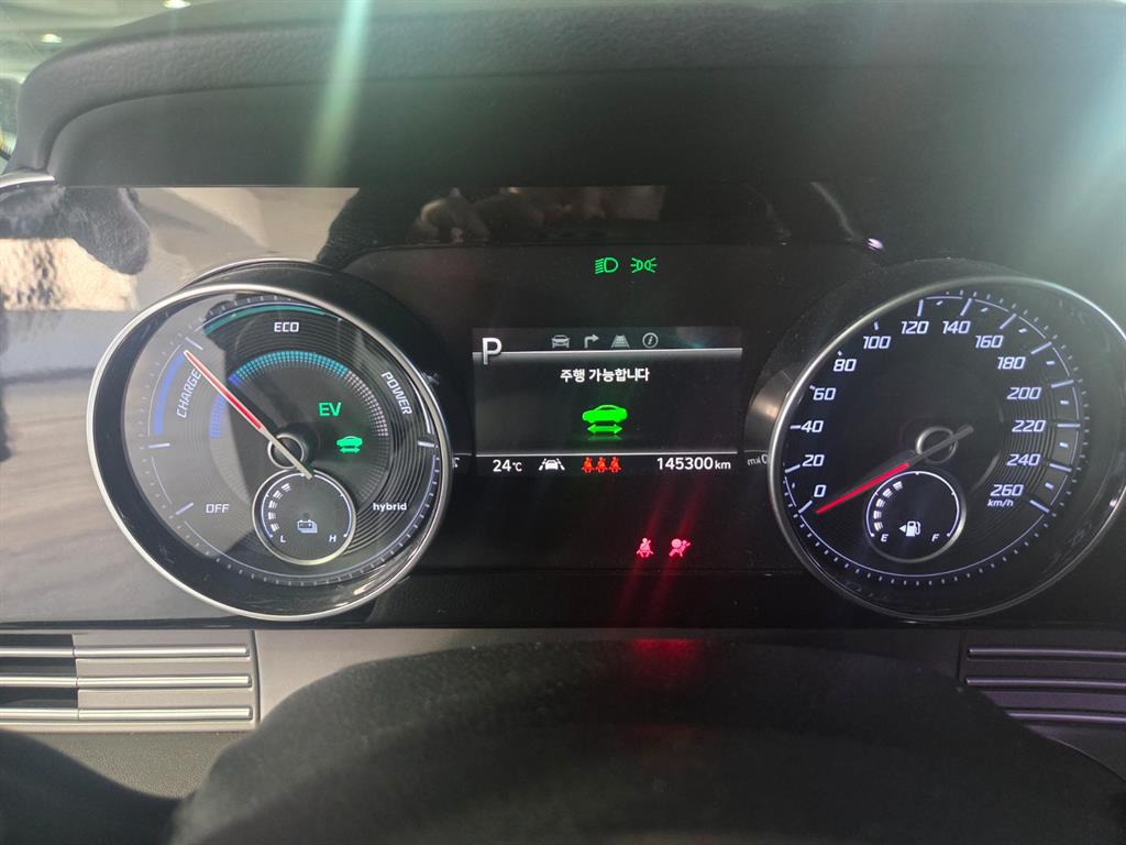 HYUNDAI Grandeur - Vista 7