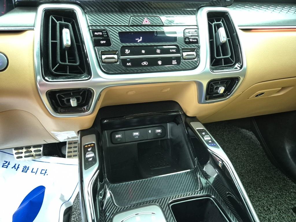 KIA Sorento - Vista 10