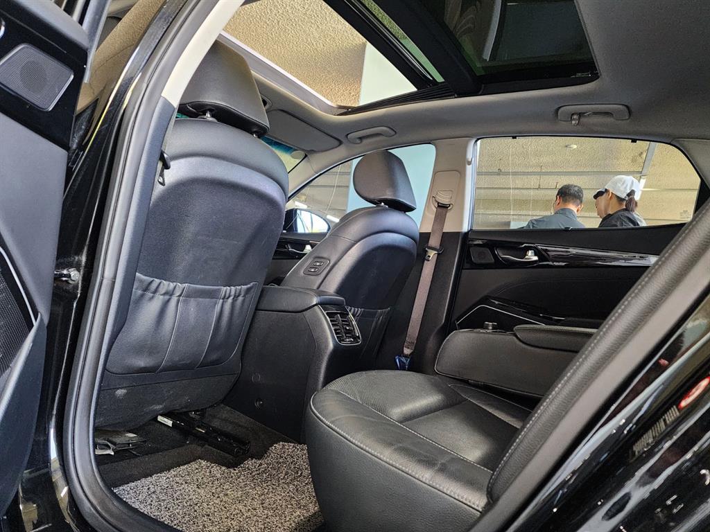 KIA K7 2018 Negro - Importación desde Corea - HF Imports Iquique - Foto 19