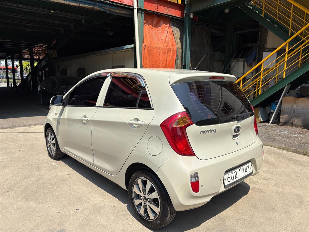 KIA Morning - Vista 2