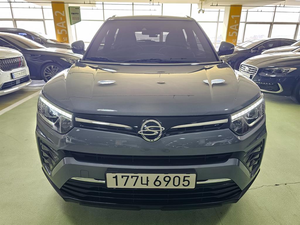 Ssangyong Tivoli - Vista 2