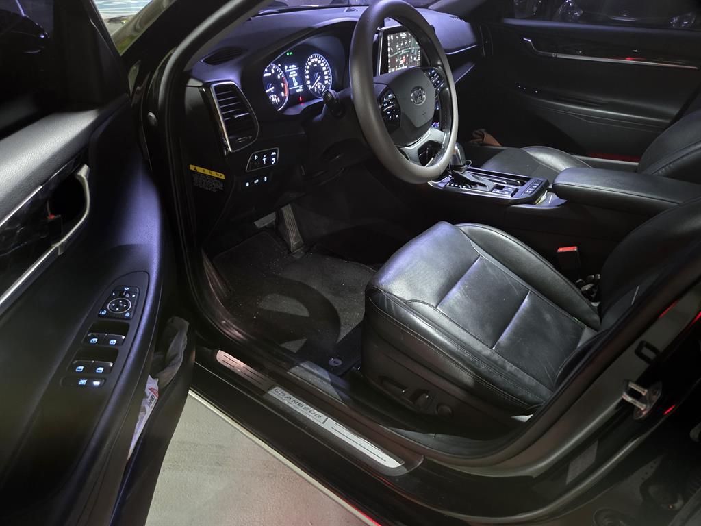 HYUNDAI Grandeur - Vista 6