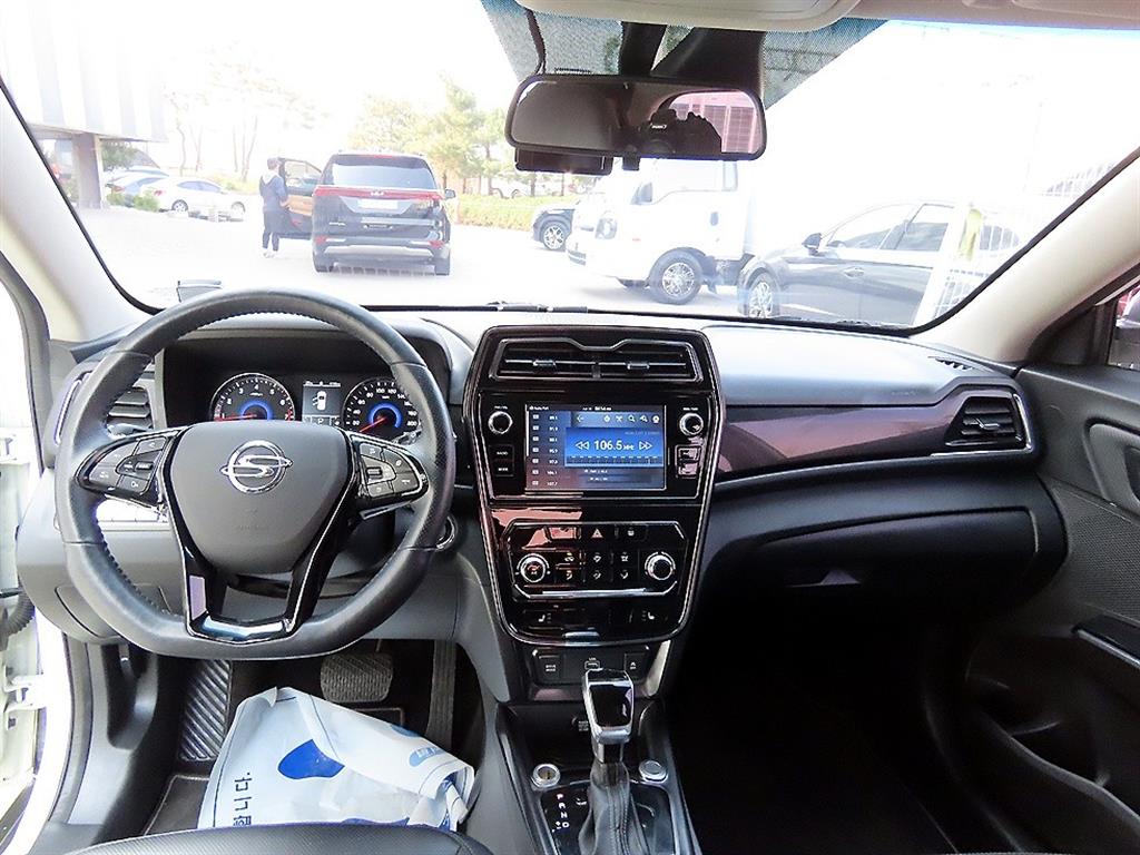 Ssangyong Tivoli - Vista 7