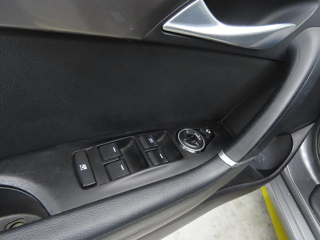 HYUNDAI i40 2012 Gris - Importación desde Corea - HF Imports Iquique - Foto 15