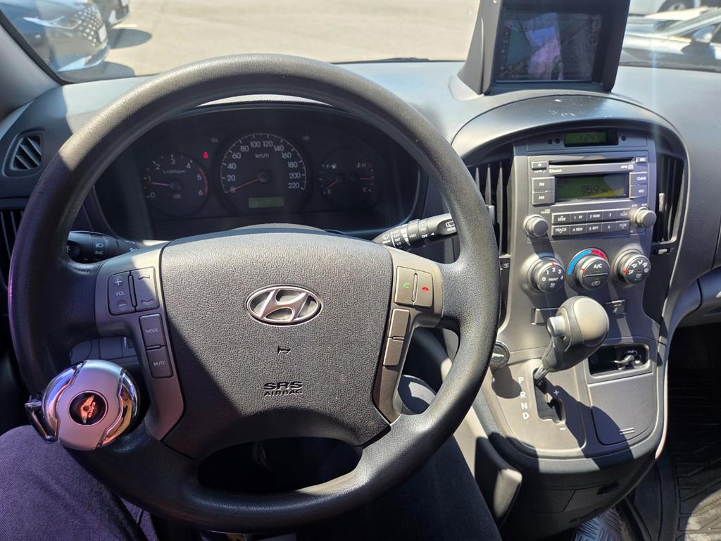 HYUNDAI Starex 2014 Gris - Importación desde Corea - HF Imports Iquique - Foto 15
