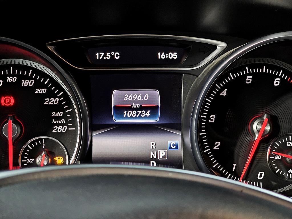 Mercedes Benz CLA Class - Vista 7