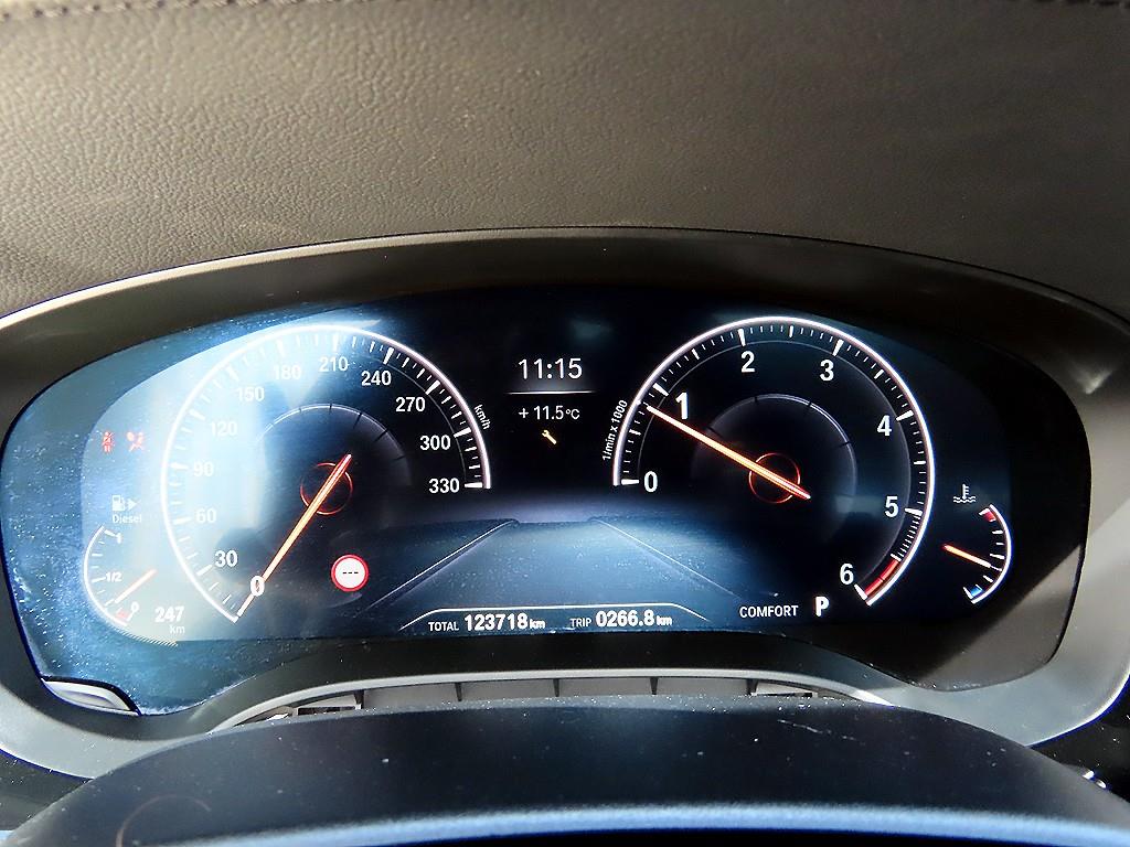 BMW 5 Series - Vista 9