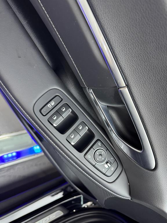 HYUNDAI Sonata - Vista 11